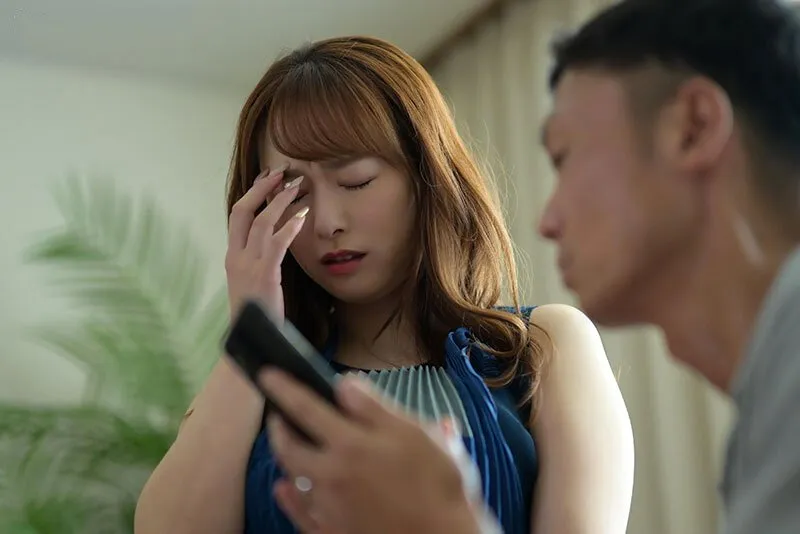 Cô vợ sốc khi ông xã tâm sự về ước muốn nhìn bà xã bị người khác địt